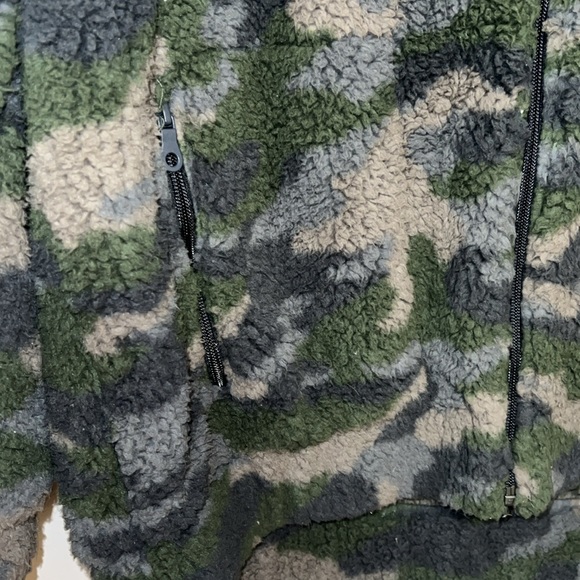 Aerie Camo Fleece Sherpa Full Zip Hoodie - Picture 2 of 5